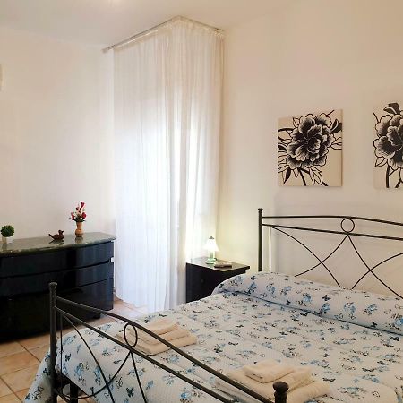 Residenza Estate Vista Mare Apartment Галиполи Екстериор снимка